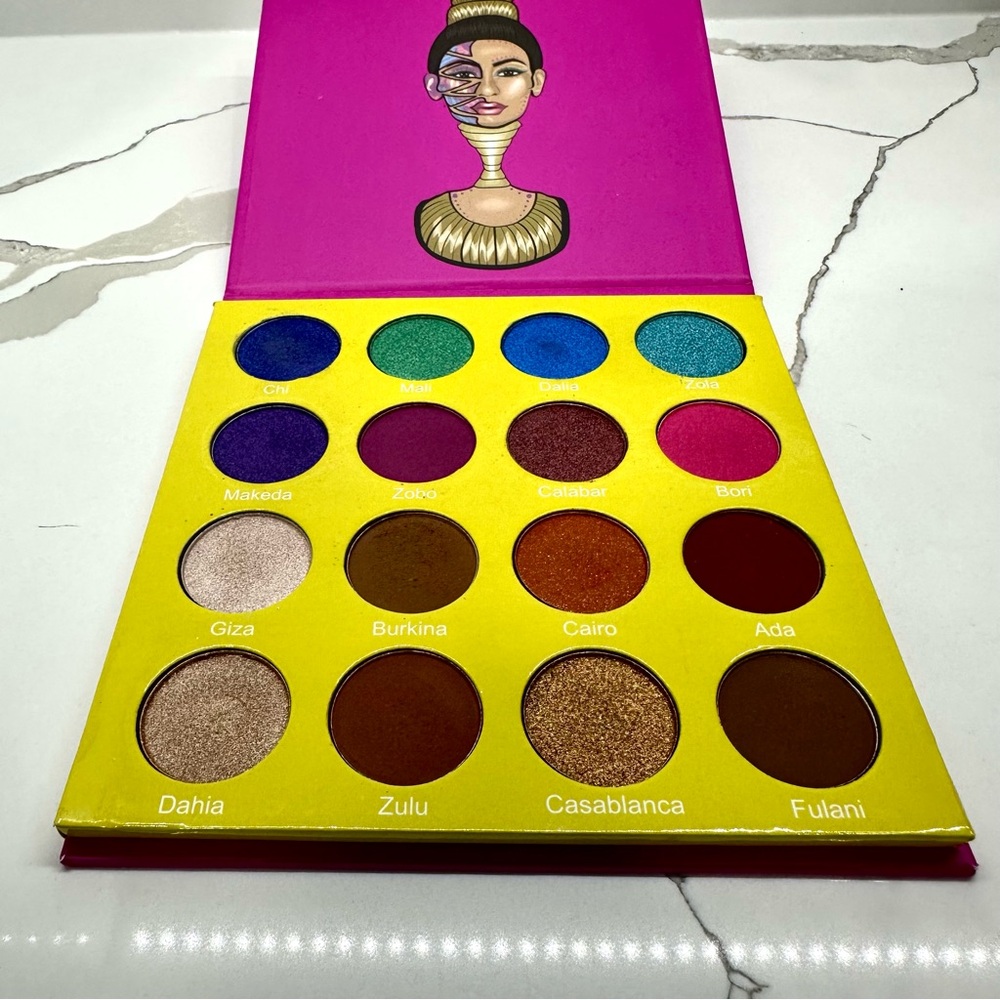 Juvia's Place Mini Masquerade Bold Sparkly Matte Colourful Eyeshadow Palette - Picture 8 of 13
